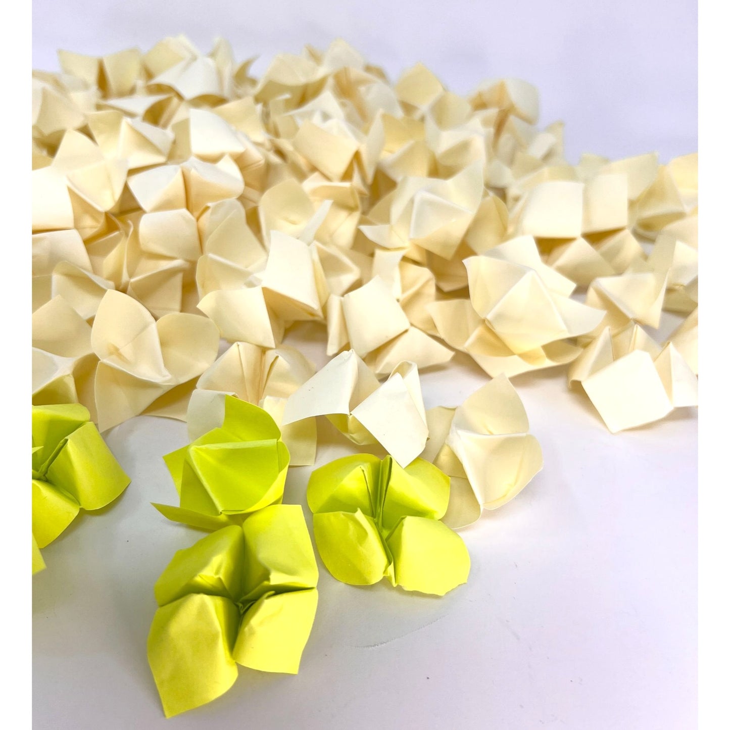100 Mini 1" Cootie Catchers Hand Folded Party Supplies