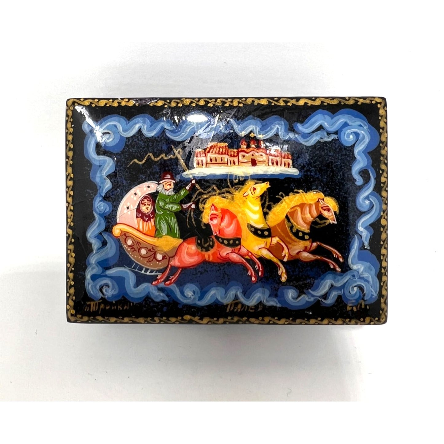 Vintage Russian Hand Painted Lacquer Trinket Box Troika Fairy Tale Red  2" x 3"