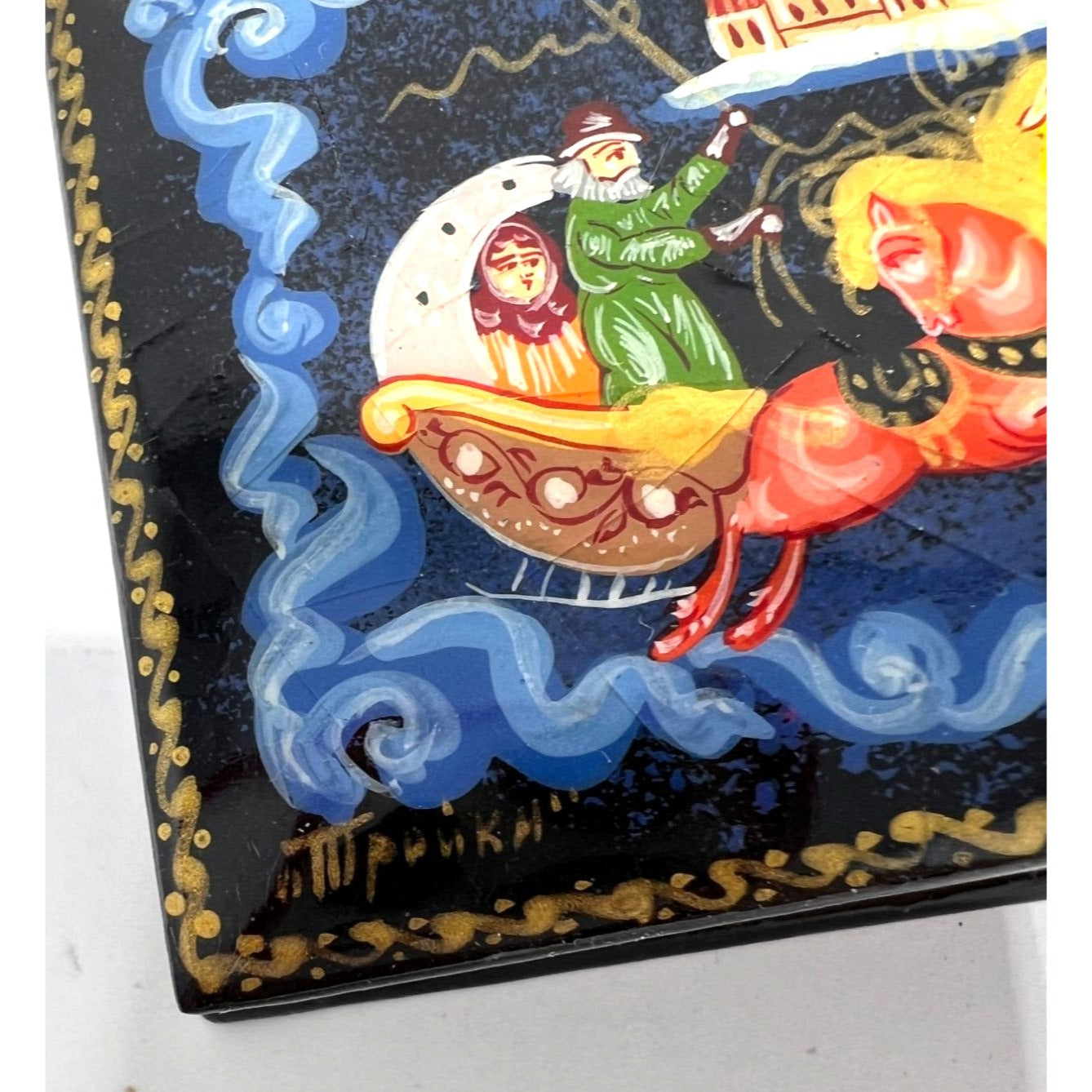 Vintage Russian Hand Painted Lacquer Trinket Box Troika Fairy Tale Red  2" x 3"