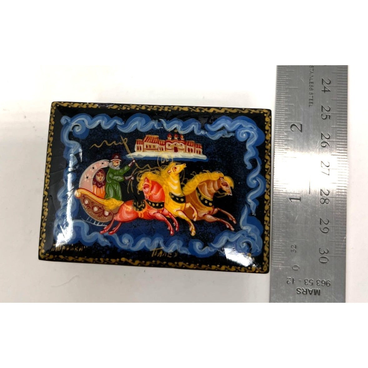 Vintage Russian Hand Painted Lacquer Trinket Box Troika Fairy Tale Red  2" x 3"